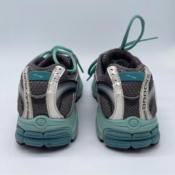 Brooks Ravena 3, Running Shoes. Size 8.5. In excellent condition! - Picture 7 of 9